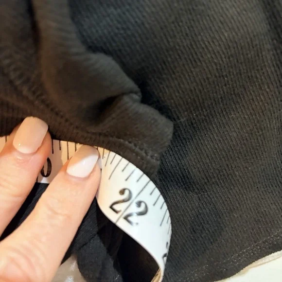 Free Assembly XL Men's Shirt 1/2 Button Front Black - Picture 4 of 5